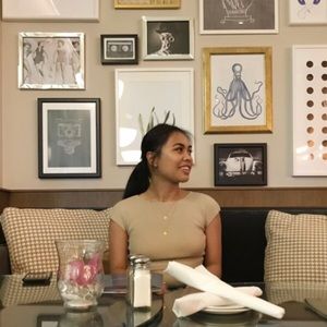 Meet your Posher, Fatima